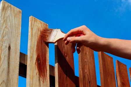 Benefits Of Wood Staining For Fences And Decks